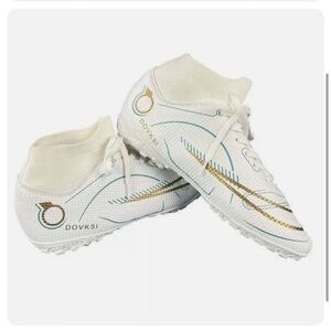 Dovski Men’s Indoor Soccer Cleats -New w/o box